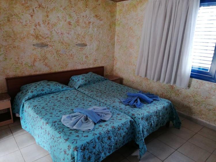 Simos Magic Beach Hotel Apts Ayía Nápa Extérieur photo