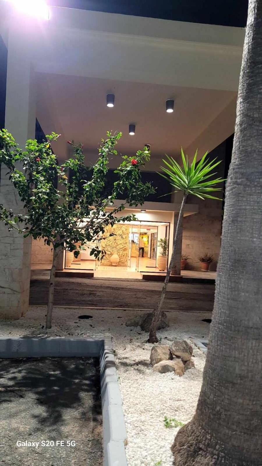 Simos Magic Beach Hotel Apts Ayía Nápa Extérieur photo