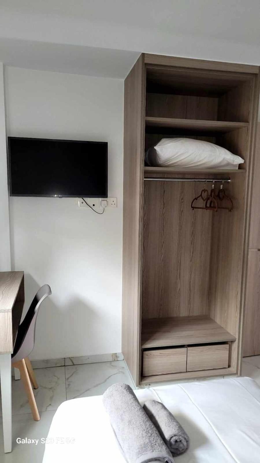 Simos Magic Beach Hotel Apts Ayía Nápa Extérieur photo